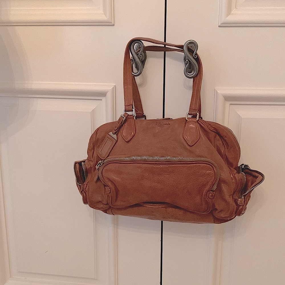 PRICE DROP MAKE AN OFFER! Prada satchel/shoulder bag.